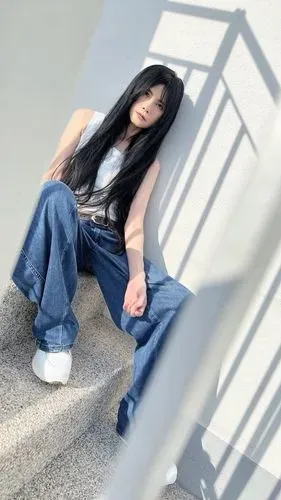 media-4