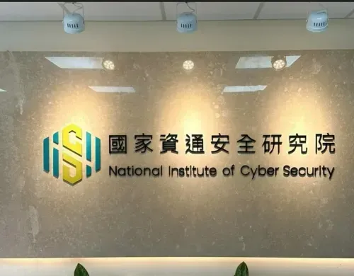 media-0